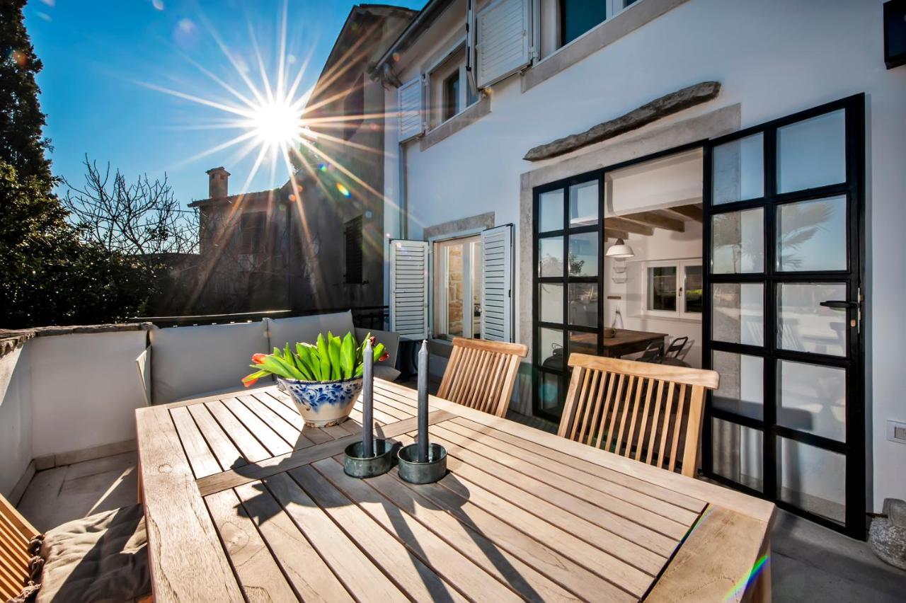 Monte Sea View Residence โรวีน ภายนอก รูปภาพ
